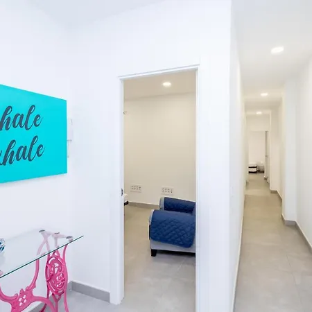 3br Workfriendly - Sea & Port Views - Beach Apartment *